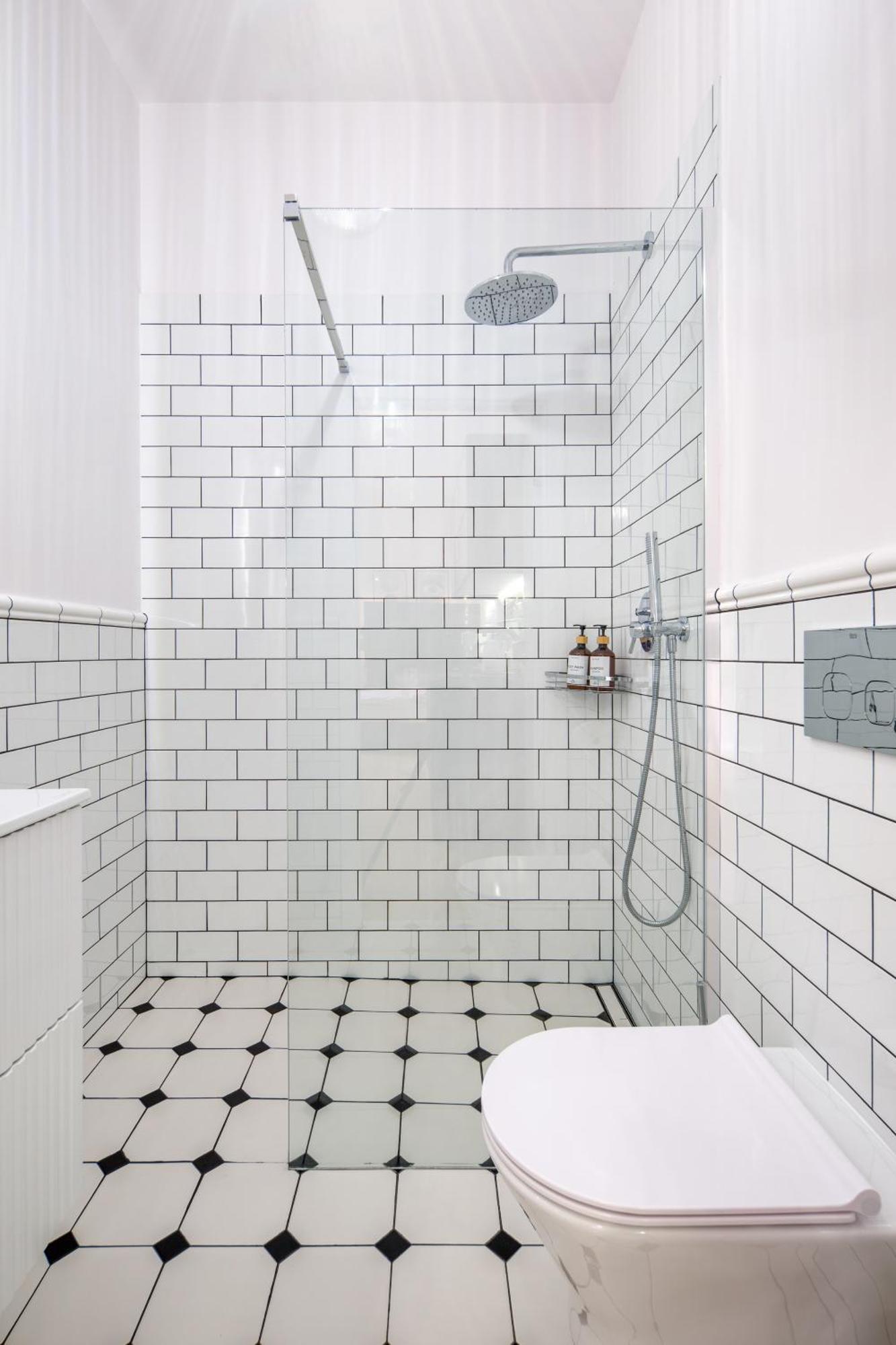 Discover - Lubomirskiego St - Classic & Modern - Near Main Station, Netflix And Ac Krakow